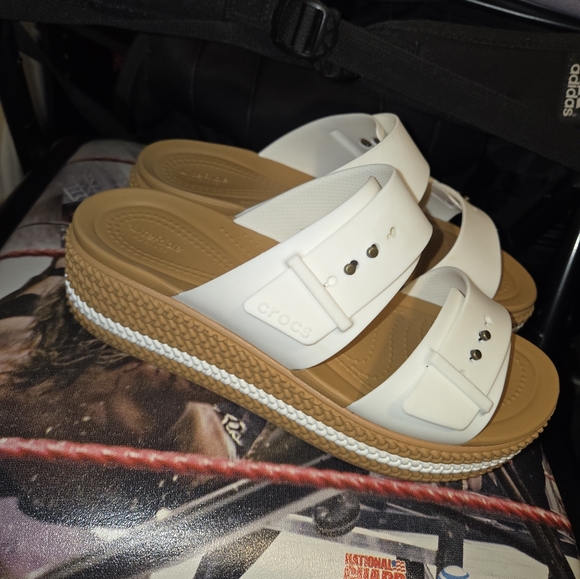 Crocs BROOKLYN WOVEN BUCKLE WEDGE SANDALS - Picture 2 of 5